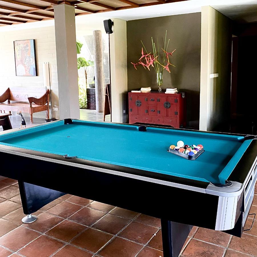 Abia Villa Legian Buitenkant foto
