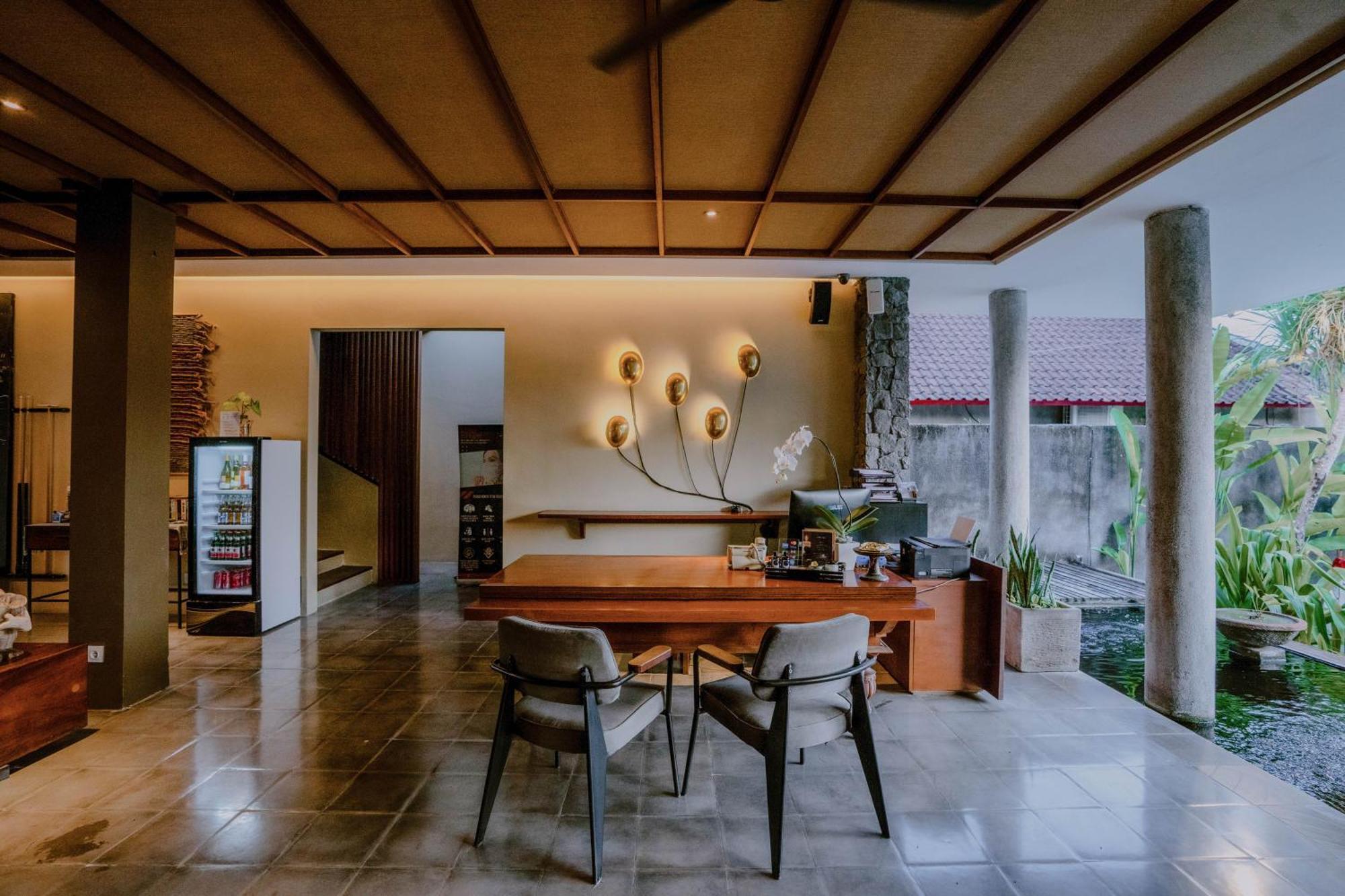 Abia Villa Legian Buitenkant foto